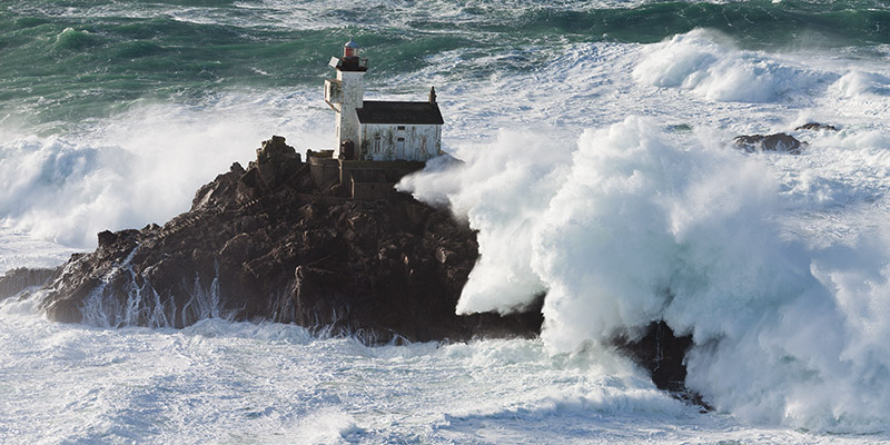 Jean Guichard, Phare de Tavennec