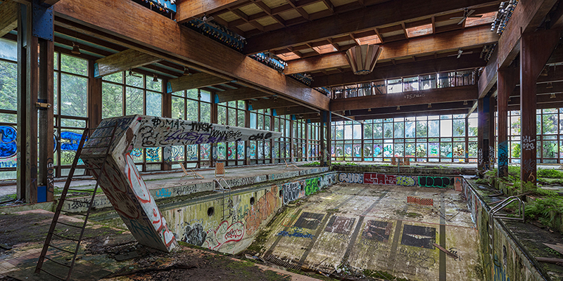 Richard Berenholtz, Abandoned Resort Pool, Upstate NY (detail)