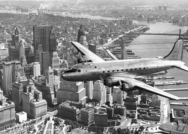 Anonymous, Flying over Manhattan, NYC