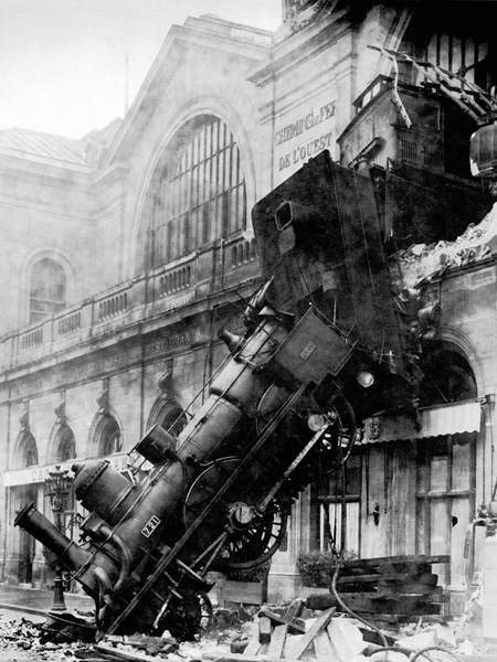 Anonymous, Train wreck at Montparnasse, Paris, 1895