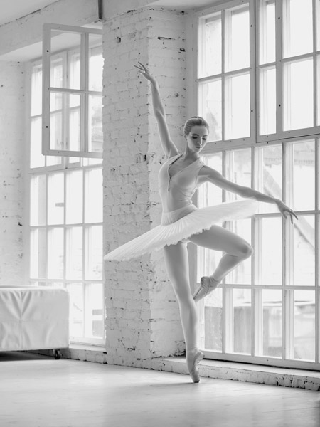 Haute Photo Collection, Ballerina Rehearsing