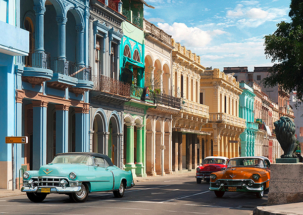 Pangea Images, Avenida in Havana, Cuba