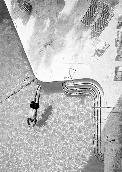 Haute Photo Collection, La Piscine II (B&W)