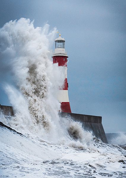 Pangea Images, Lighthouse, North Sea