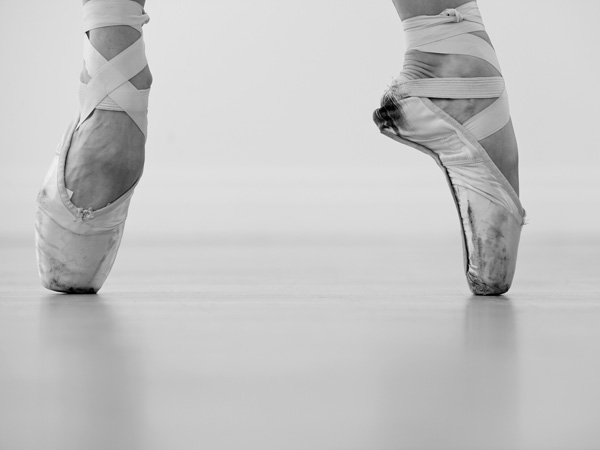 Anonymous, A female ballet dancer