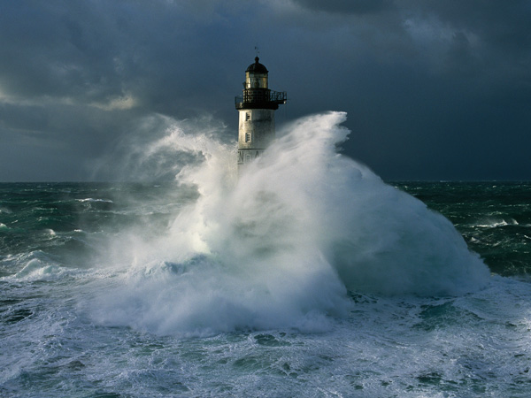 Jean Guichard, Phare d'Ar-Men