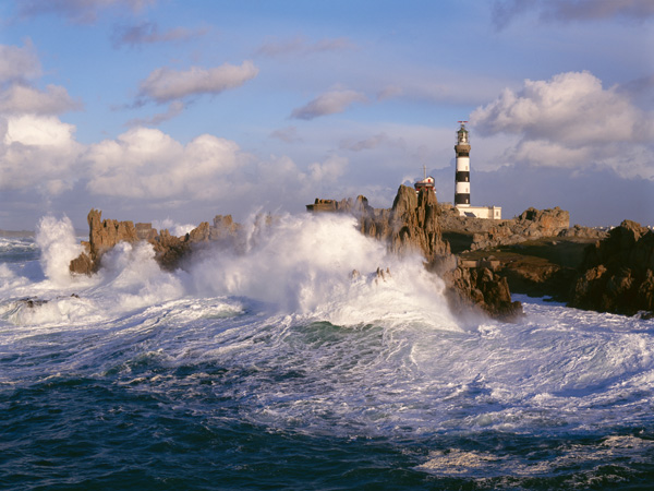 Jean Guichard, Phare du Créac'h