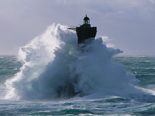 Jean Guichard, Phare du Four lors d'une tempète