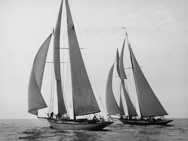 Edwin Levick, Sailboats Race during Yacht Club Cruise