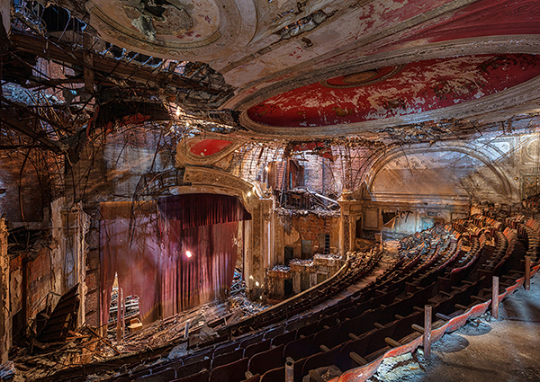 Richard Berenholtz, Abandoned Theatre, New Jersey (II)