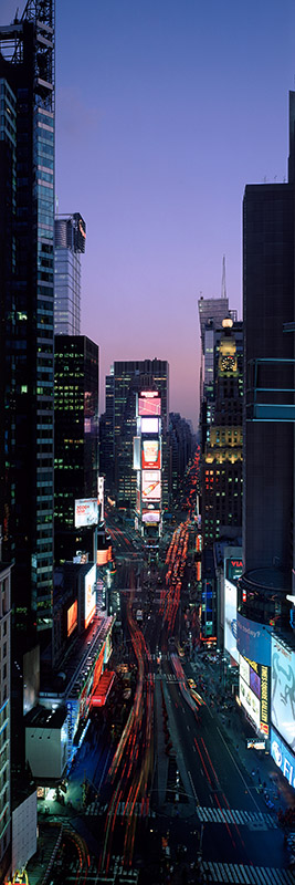 Richard Berenholtz, Times Square at night